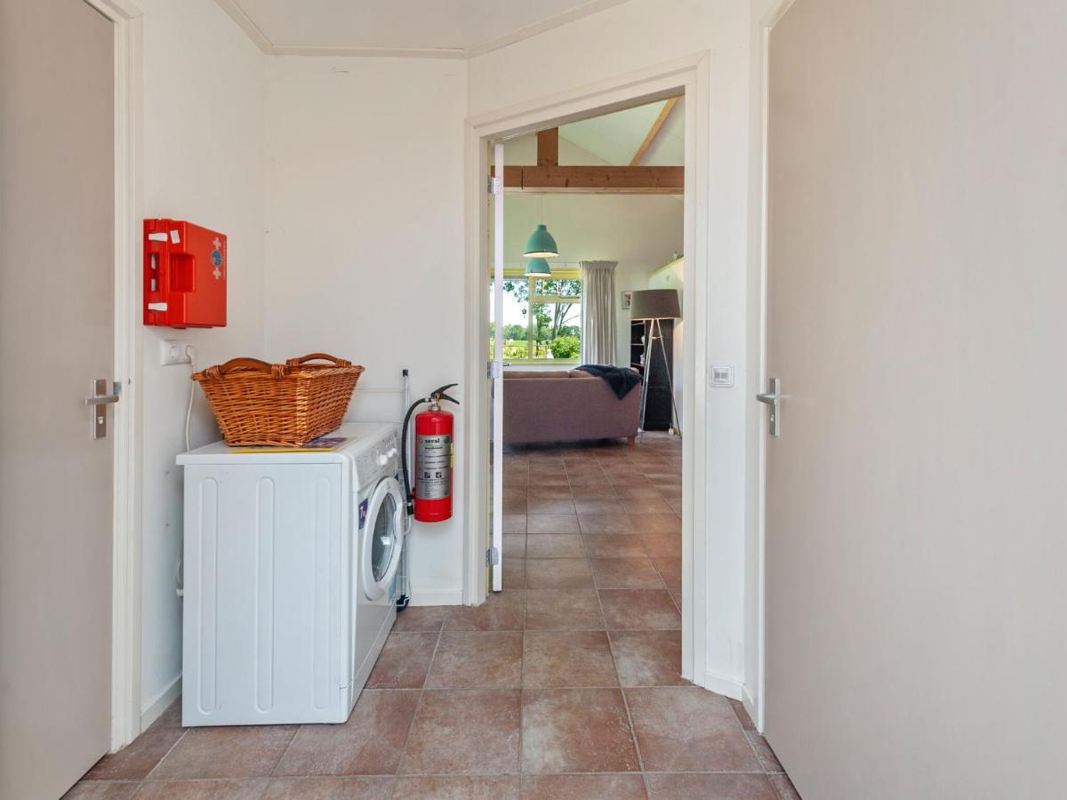 Enticing Holiday Home In Eastermar Near Burgumer Mar Lake Hoogzand Exterior photo