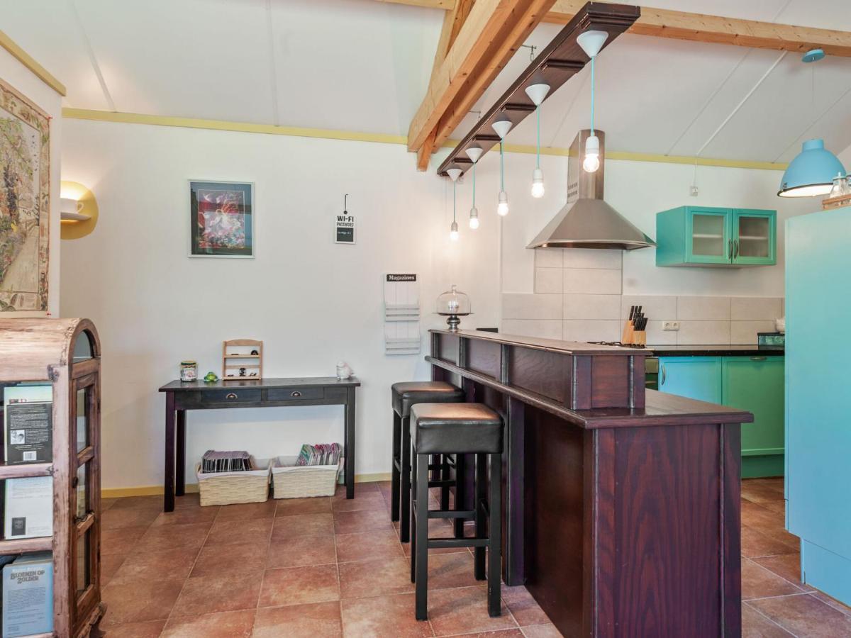 Enticing Holiday Home In Eastermar Near Burgumer Mar Lake Hoogzand Exterior photo